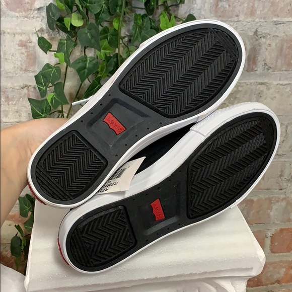 NIB Levi’s Womens Stan G Black Denim Sneaker - Picture 5 of 5